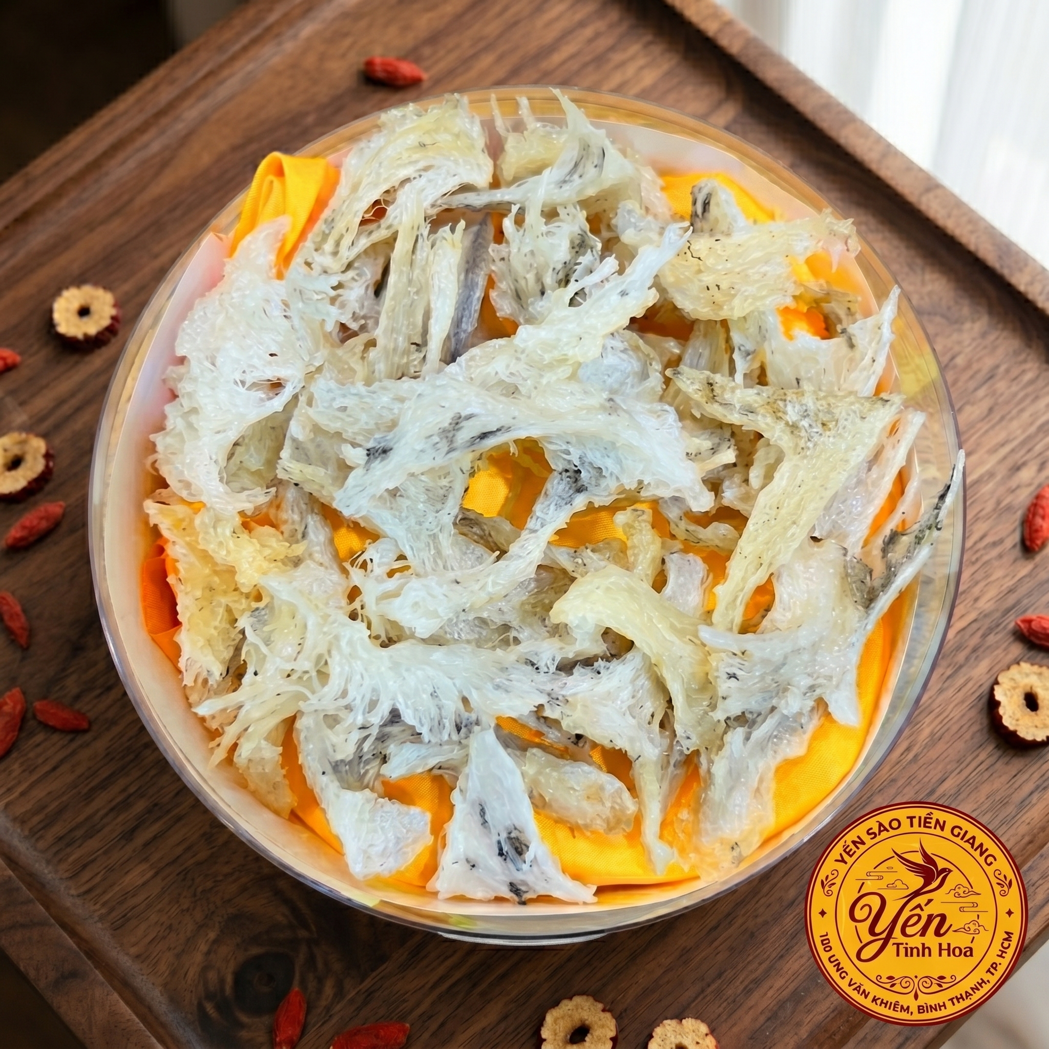 Vụn Yến Thô